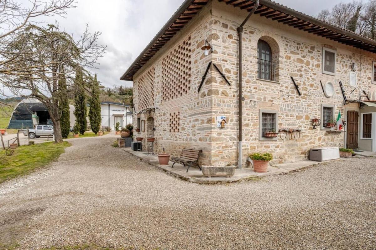 Ala Di Maniero In Agriturismo Valdrago In Toscana, Nel Verde Mugello Sulle Colline Di Firenze ボルゴ・サン・ロレンツォ エクステリア 写真