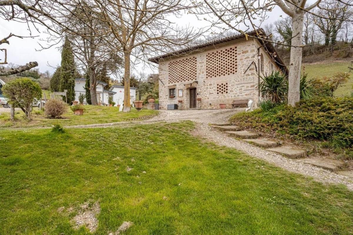 Ala Di Maniero In Agriturismo Valdrago In Toscana, Nel Verde Mugello Sulle Colline Di Firenze ボルゴ・サン・ロレンツォ エクステリア 写真