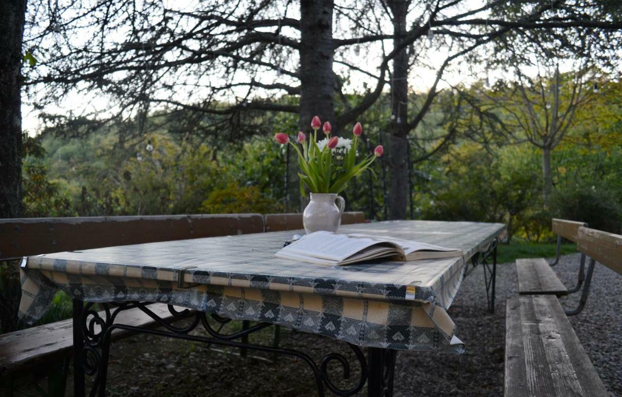 ボルゴ・サン・ロレンツォ Ala Di Maniero In Agriturismo Valdrago In Toscana, Nel Verde Mugello Sulle Colline Di Firenzeゲストハウス エクステリア 写真