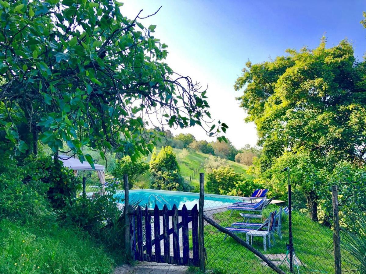 ボルゴ・サン・ロレンツォ Ala Di Maniero In Agriturismo Valdrago In Toscana, Nel Verde Mugello Sulle Colline Di Firenzeゲストハウス エクステリア 写真