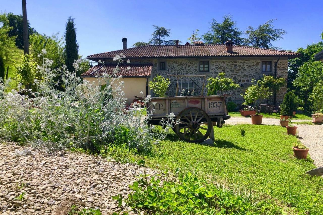 ボルゴ・サン・ロレンツォ Ala Di Maniero In Agriturismo Valdrago In Toscana, Nel Verde Mugello Sulle Colline Di Firenzeゲストハウス エクステリア 写真